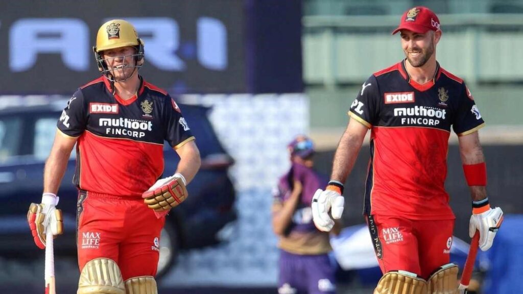 hat is strike rate in cricket vs batting average comparison 1